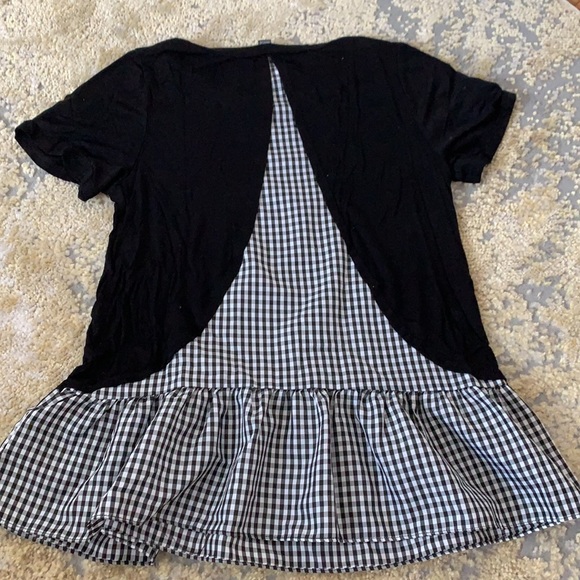 Picnic patterned design lab tshirt - Picture 2 of 2